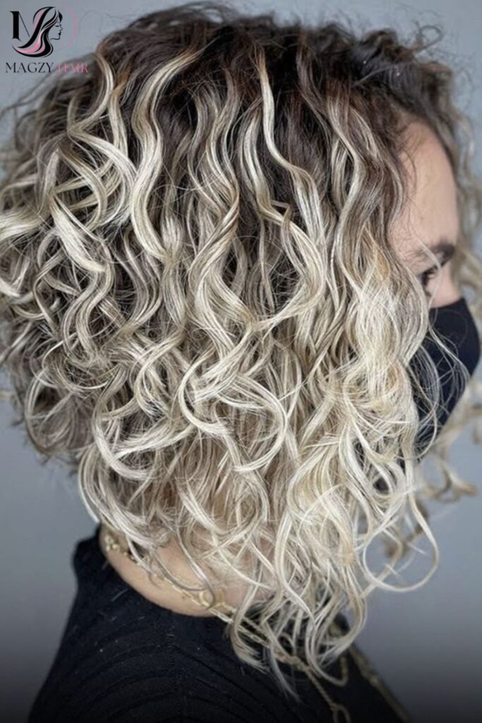 Curly Wavy Bob: Working With Natural Curl Patterns